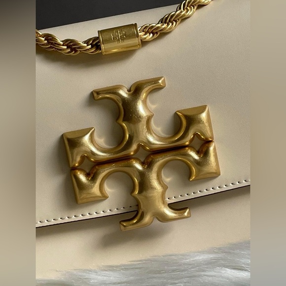 73589 - Tory Burch Eleanor Small Convertible Shoulder Bag - Picture 5 of 15